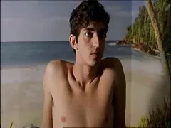 Uma empregada asiática bem conhecida beijou melhores sites porno brasileiro um pau grande.