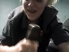 Bunda magrinha sacode os dedos enquanto os melhores filme pornô brasileiro beija