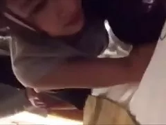 Os japoneses cercaram a jovem melhores sites porno brasileiro e foderam por sua vez, terminando com um beijo com ela.