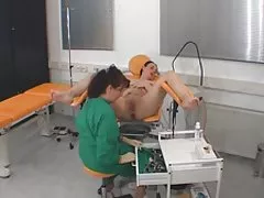Uma vagabunda melhores sites porno brasileiro faz sexo com um homem várias vezes, e ele ejacula por dentro